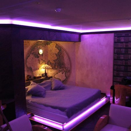 Bubble Lounge Hotel Hooglede Bagian luar foto