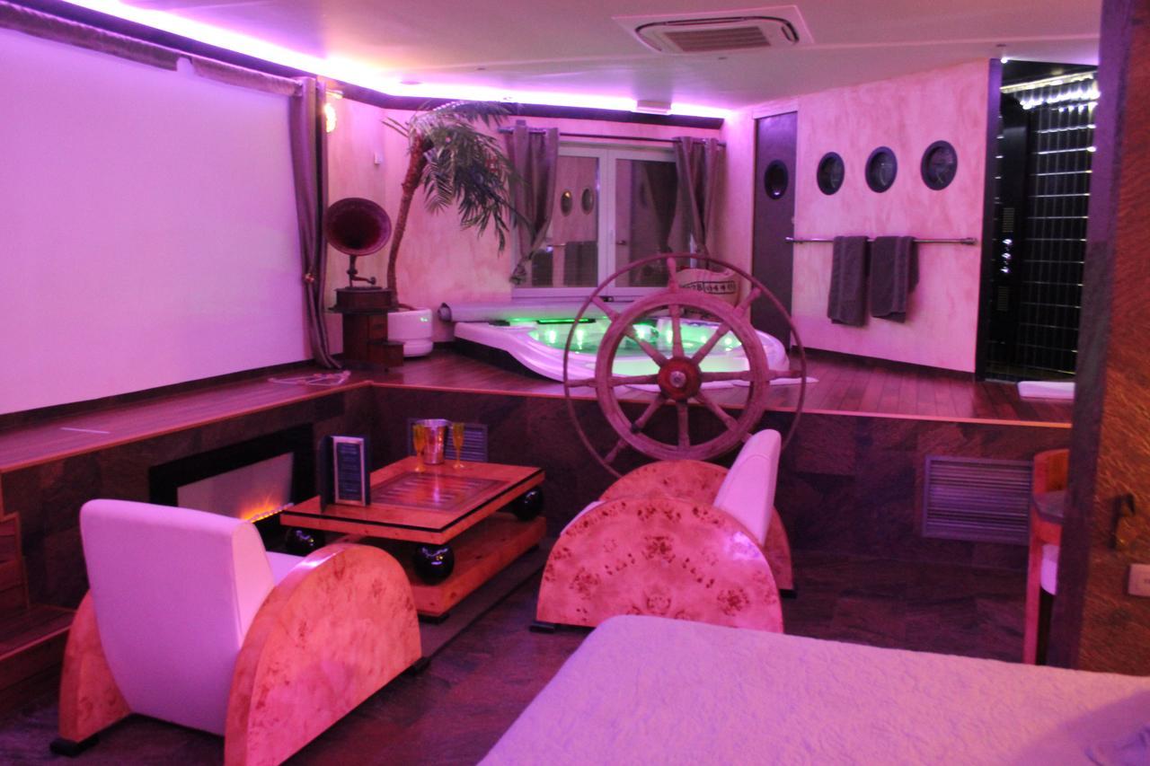Bubble Lounge Hotel Hooglede Bagian luar foto