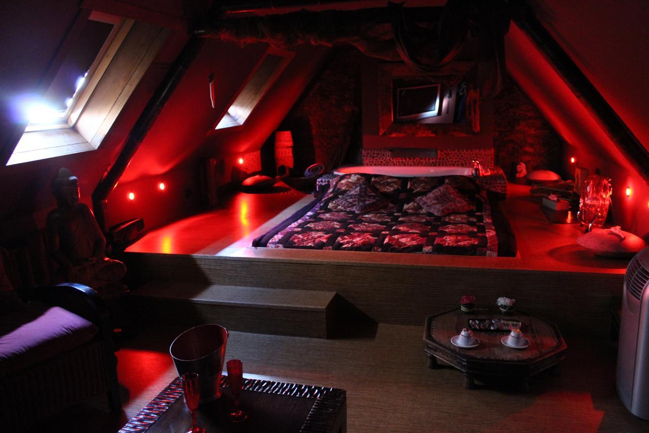 Bubble Lounge Hotel Hooglede Bagian luar foto
