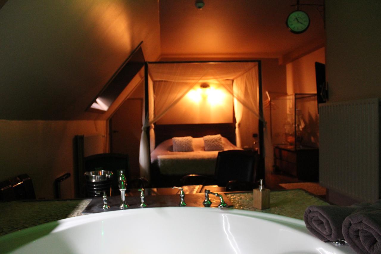 Bubble Lounge Hotel Hooglede Bagian luar foto